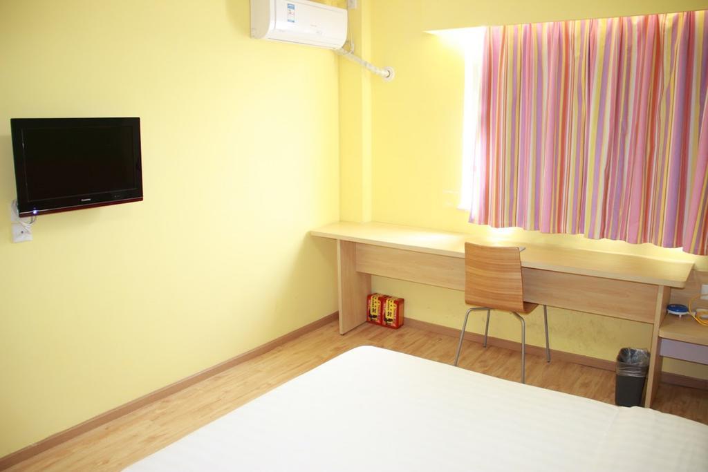 7Days Inn Beijing Shijingshan Gucheng エクステリア 写真